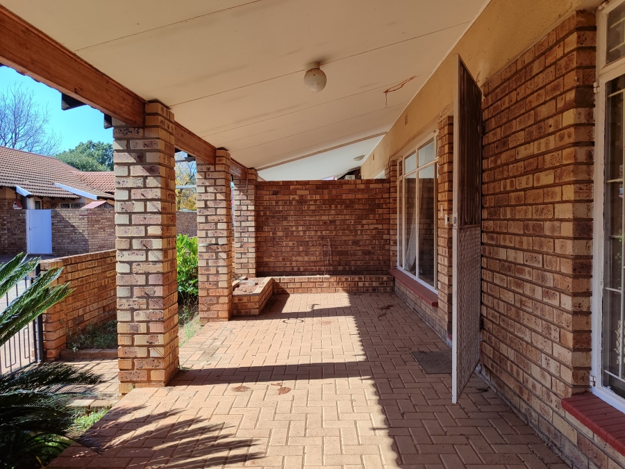 2 Bedroom Property for Sale in Stilfontein Ext 4 North West